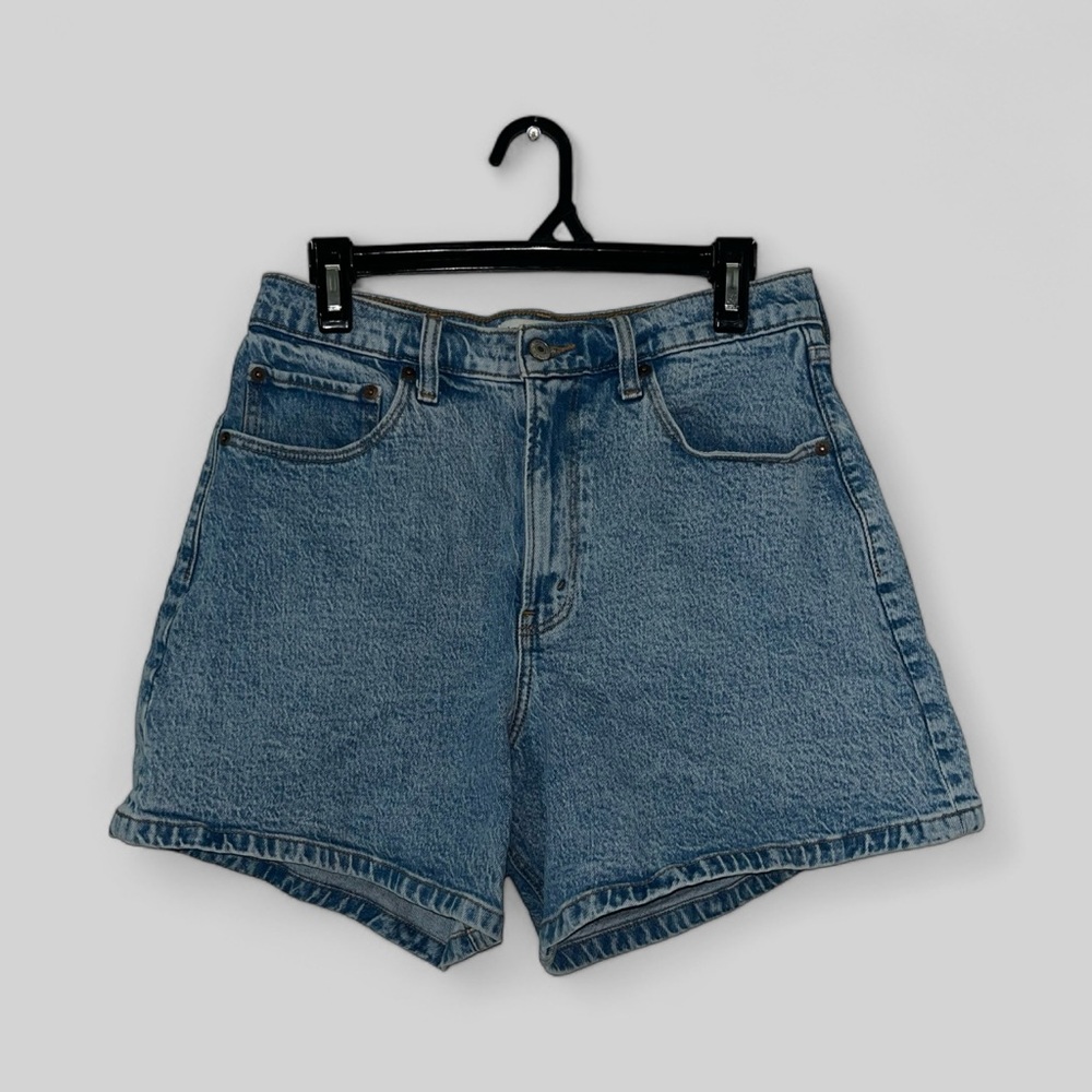 Abercrombie Curve Love High Rise Dad Short